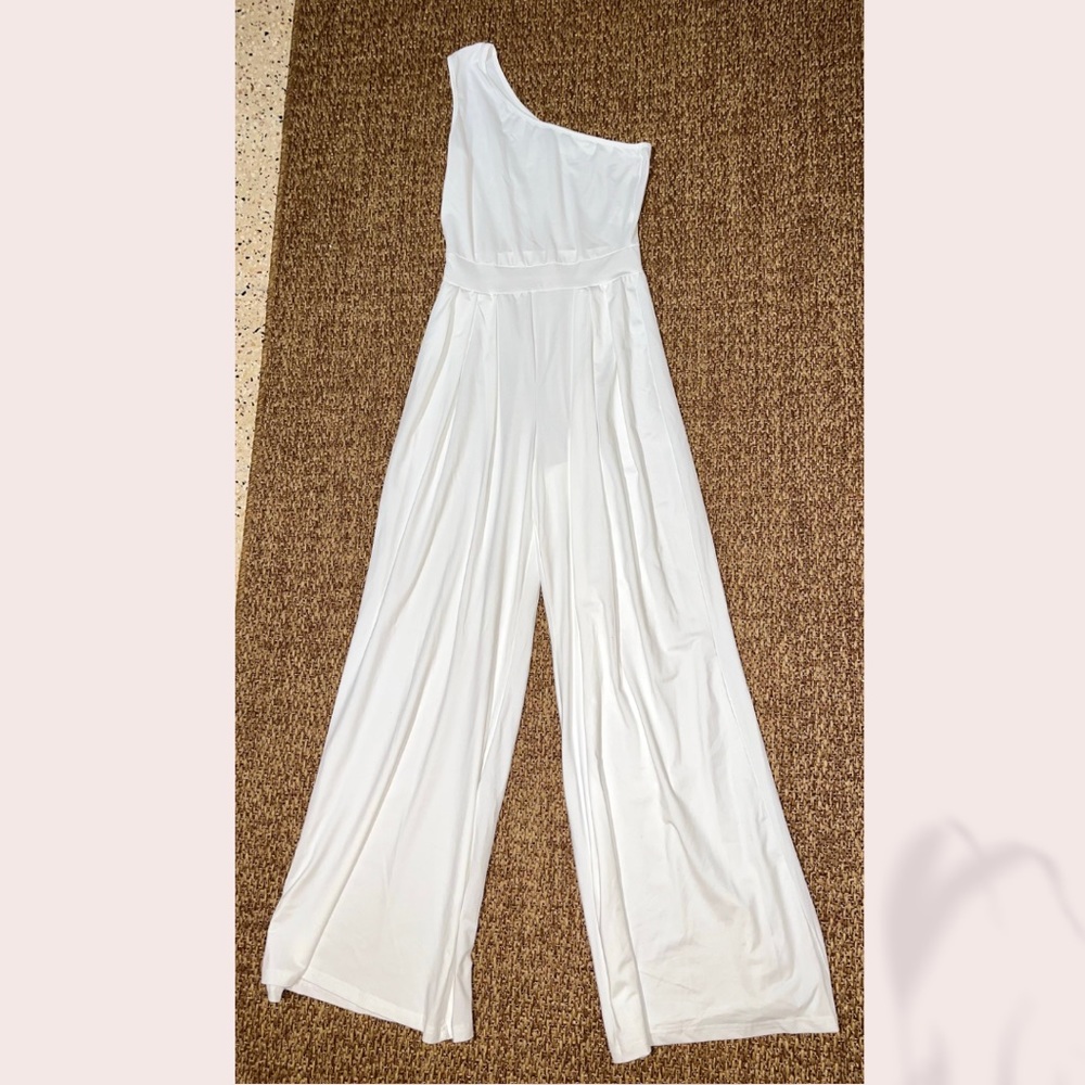 Jumpsuit size Small